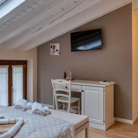 Bed and Breakfast Cascina Volta Brescia Zewnętrze zdjęcie
